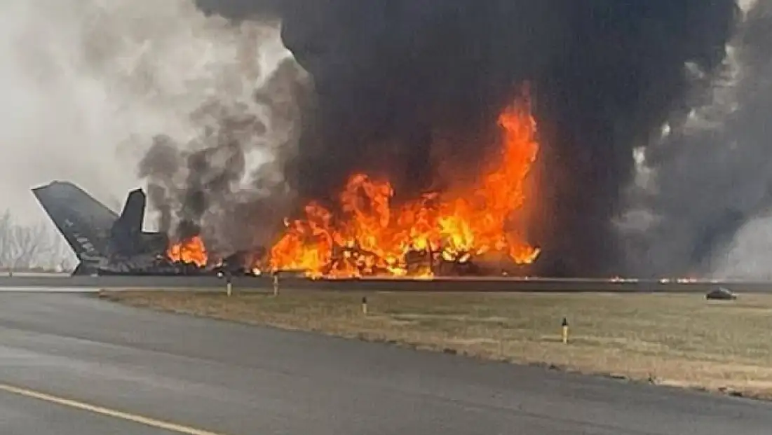 ABD’de havaalanına iniş yapan özel jet düştü