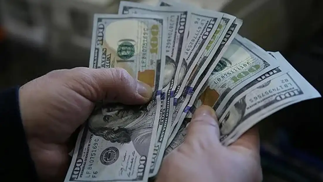 Kısa vadeli dış borç stoku Ekim ayında 165,7 milyar dolar oldu