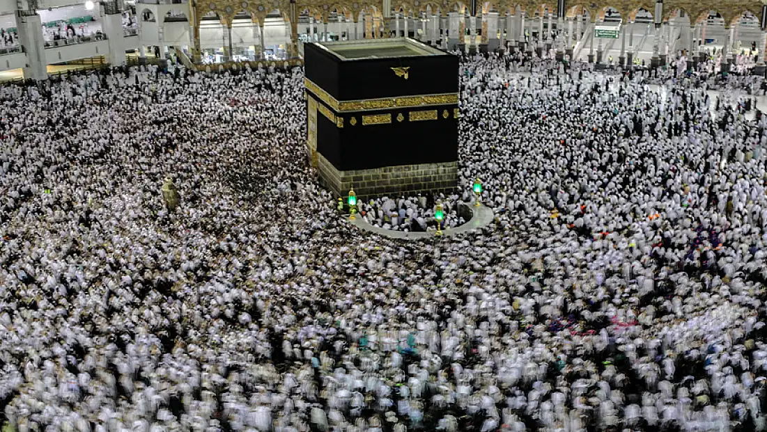 Hac ibadetine ilişkin yanıltıcı tanıtımlarda bulunan 4 firmaya idari para cezası