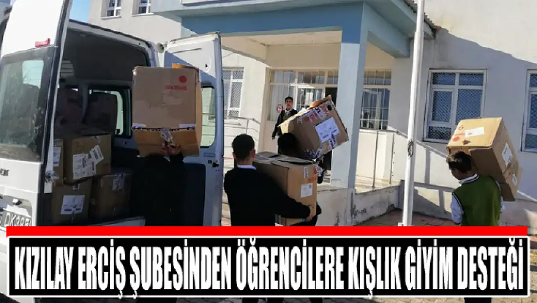 Kızılay Erciş Şubesinden öğrencilere kışlık giyim desteği