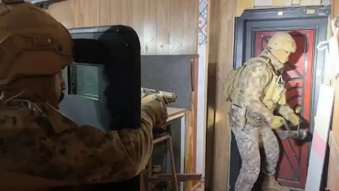 Yağma, tefecilik ve kumar operasyonu: 15 tutuklama