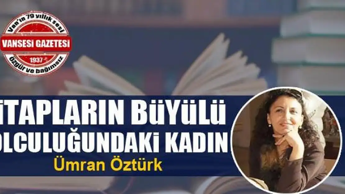  Kitapların büyülü yolculuğundaki kadın