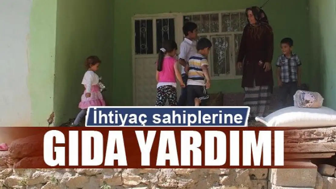 Başkale Belediyesinden ihtiyaç sahiplerine gıda yardımı