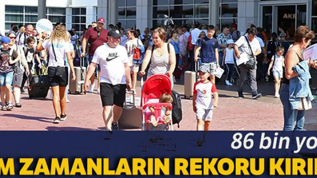 Antalya'ya havadan turist yağıyor