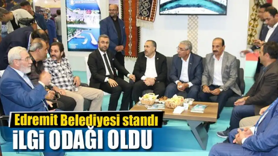 Edremit Belediyesi standı ilgi odağı oldu