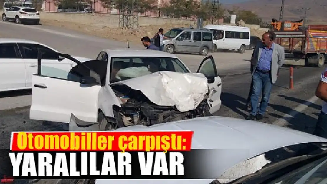 Otomobiller çarpıştı: 5 yaralı