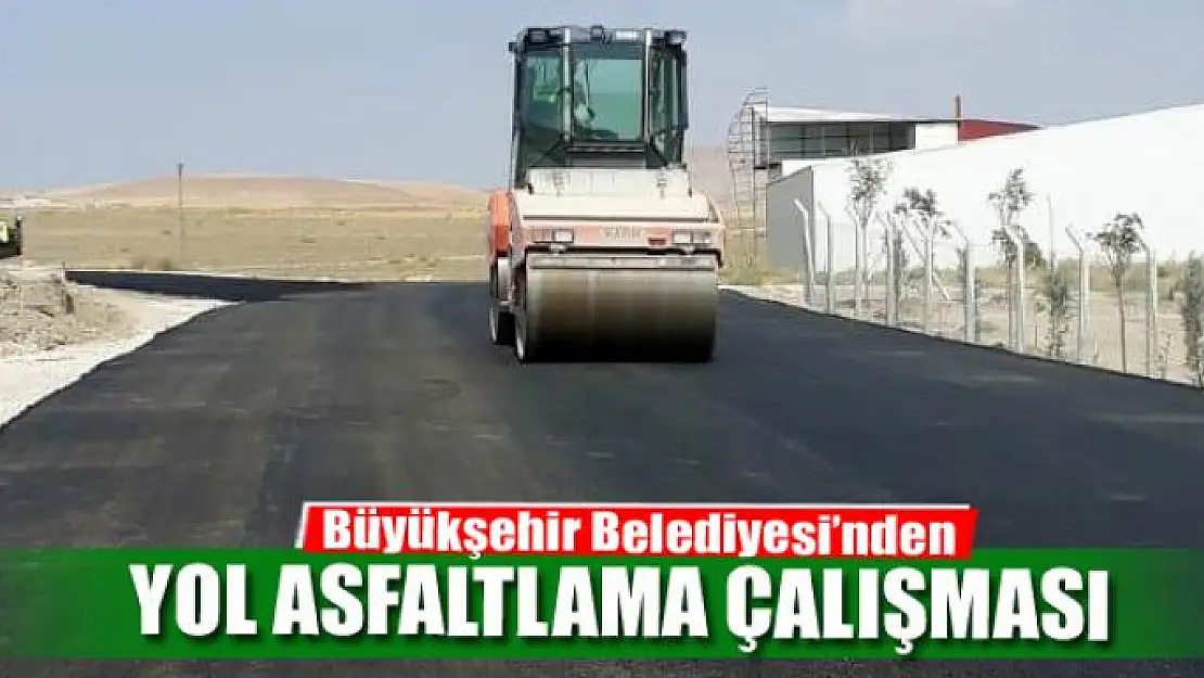 Van'da yol genişletme ve asfalt çalışması