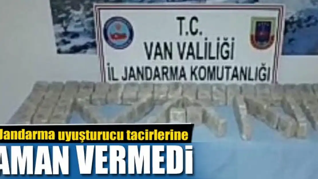 Jandarma uyuşturucu tacirlerine aman vermedi