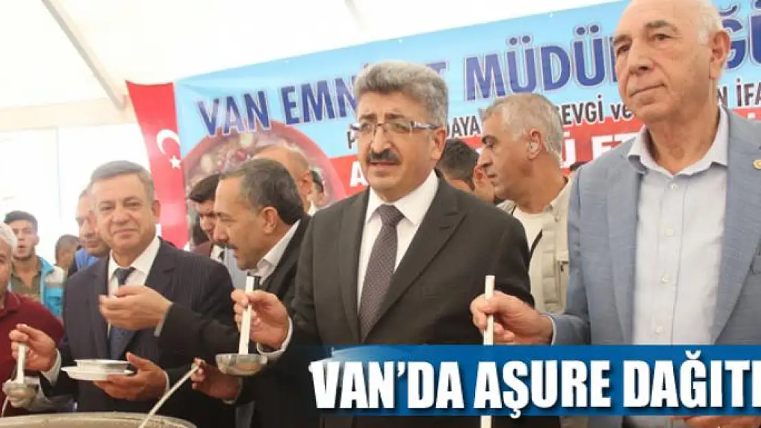 Van'da aşure dağıtımı