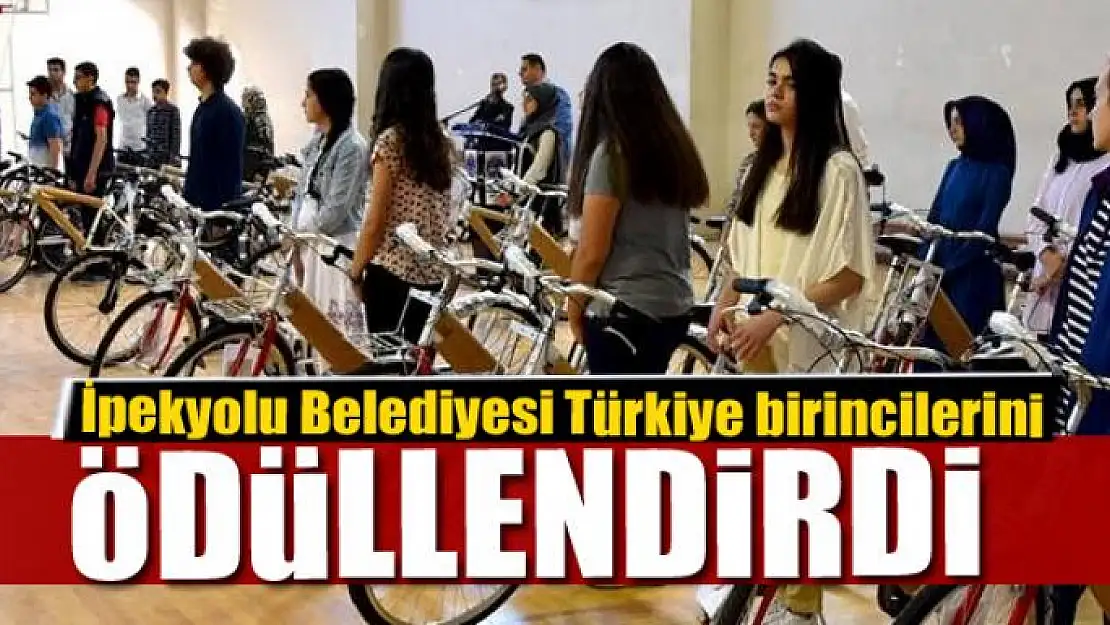 İpekyolu Belediyesi Türkiye birincilerini ödüllendirdi