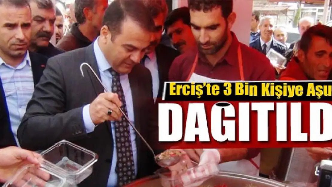 Erciş'te 3 Bin Kişiye Aşure Dağıtıldı