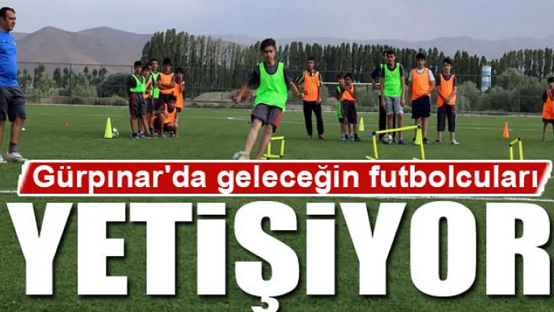 Gürpınar'da geleceğin futbolcuları yetişiyor