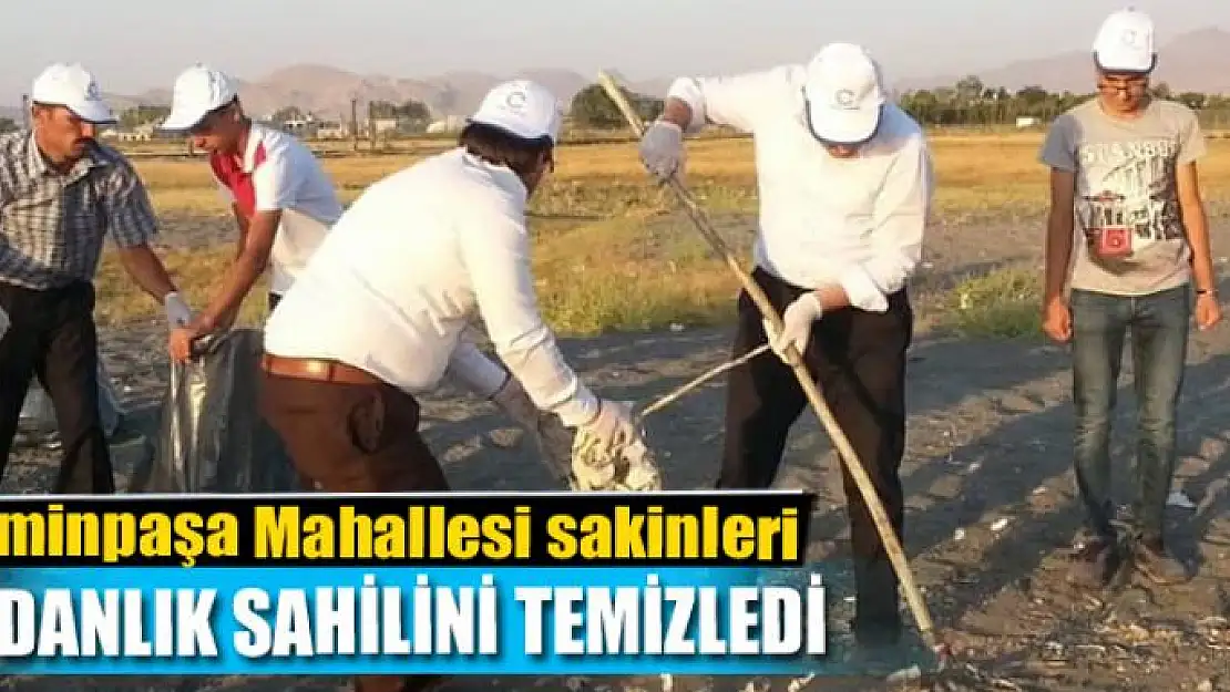 Mahalleliden fidanlık sahili temizliği