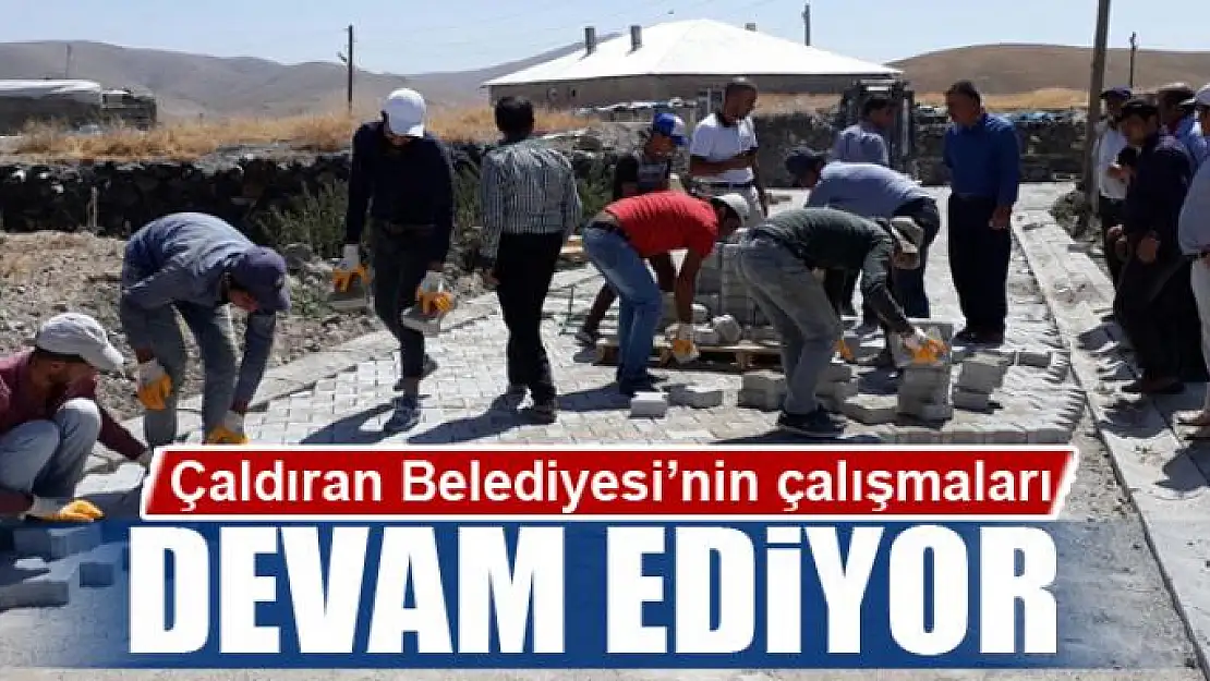 Çaldıran'da yol yapım çalışması