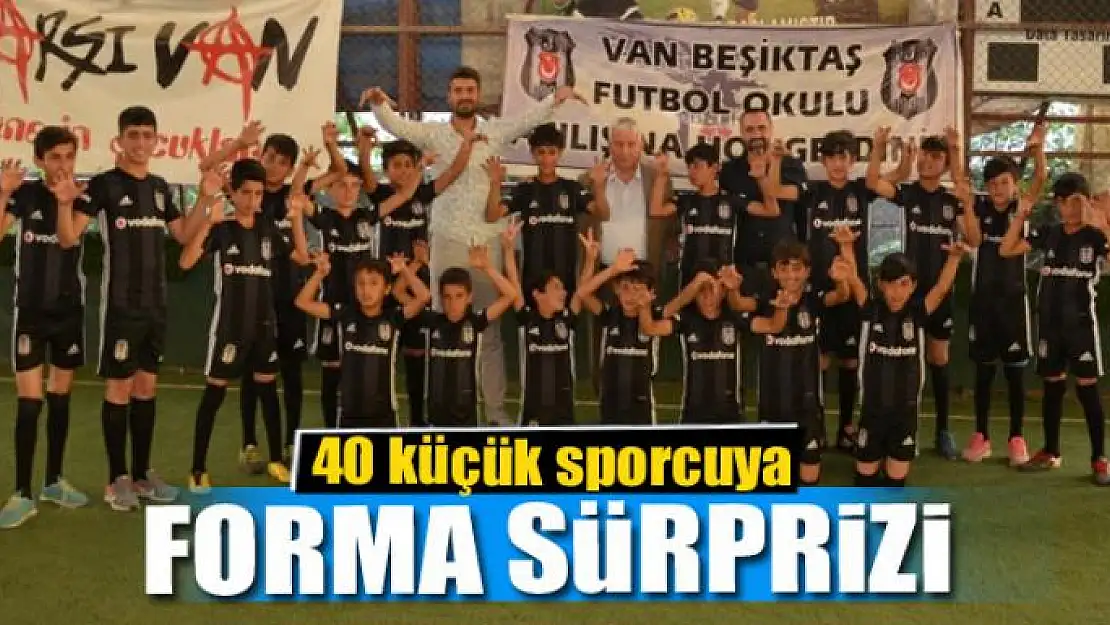 40 küçük sporcuya forma sürprizi