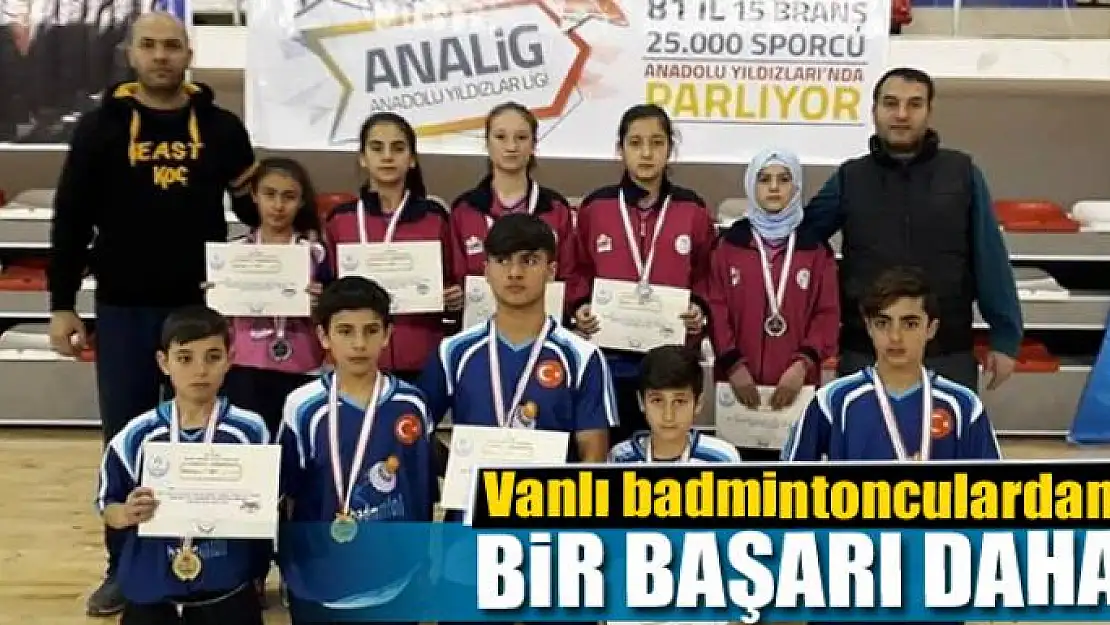 Vanlı badmintonculardan bir başarı daha 