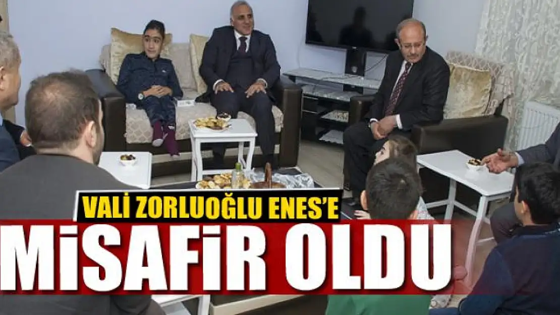 VALİ ZORLUOĞLU, HİDROSEFALİ HASTASI ENES'E MİSAFİR OLDU