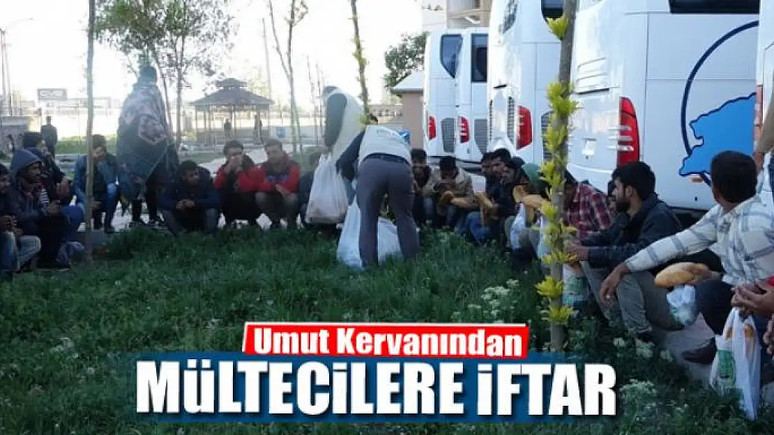 Umut Kervanından mültecilere iftar