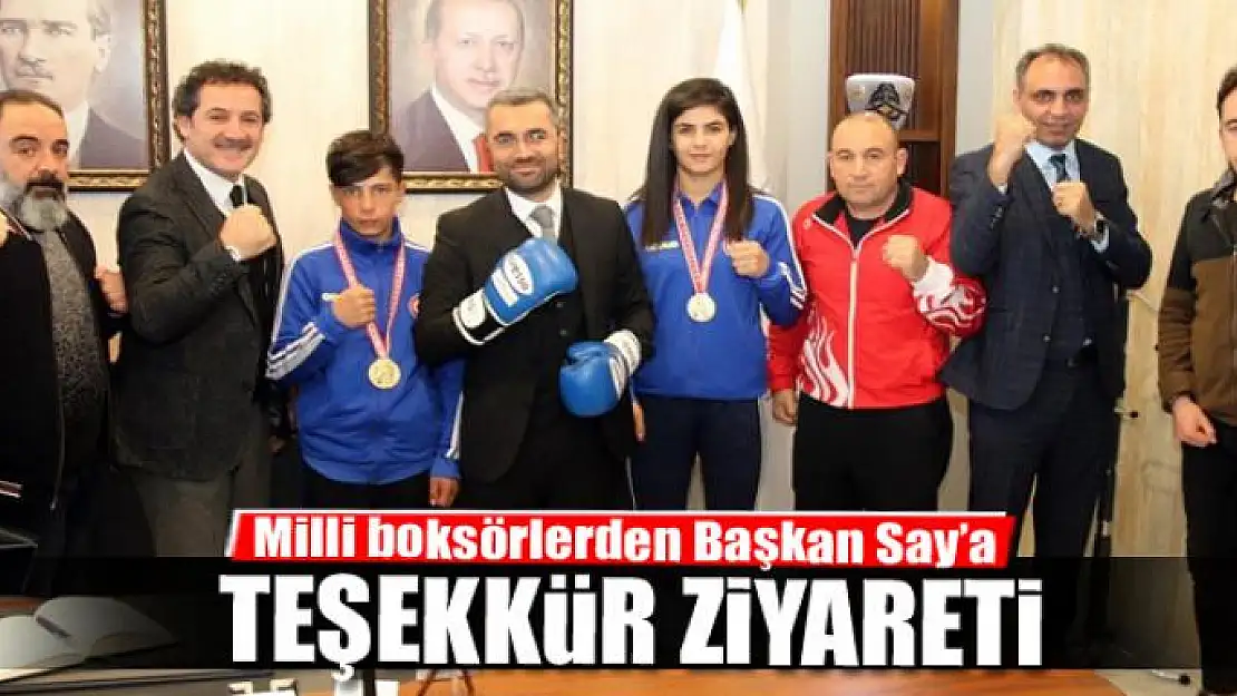 Milli boksörlerden Başkan Say'a teşekkür ziyareti