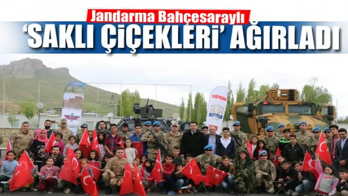 Jandarma Bahçesaraylı 'Saklı Çiçekleri' ağırladı 