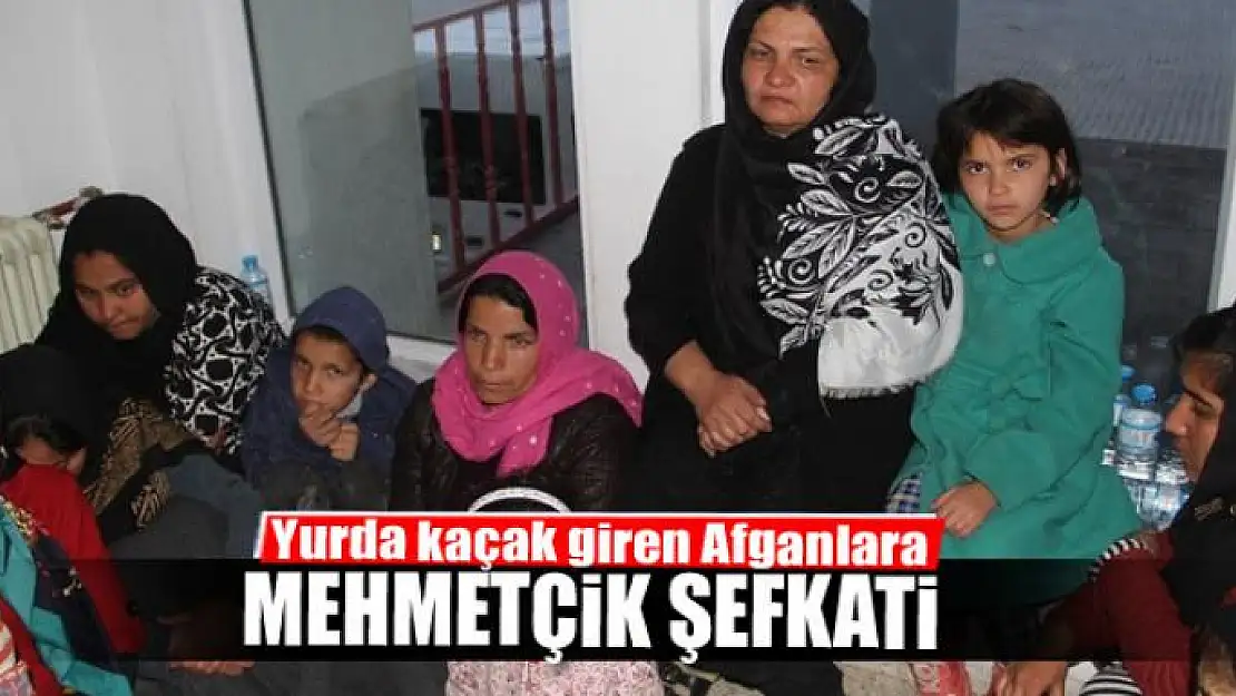 Yurda kaçak giren Afganlara Mehmetçik şefkati 