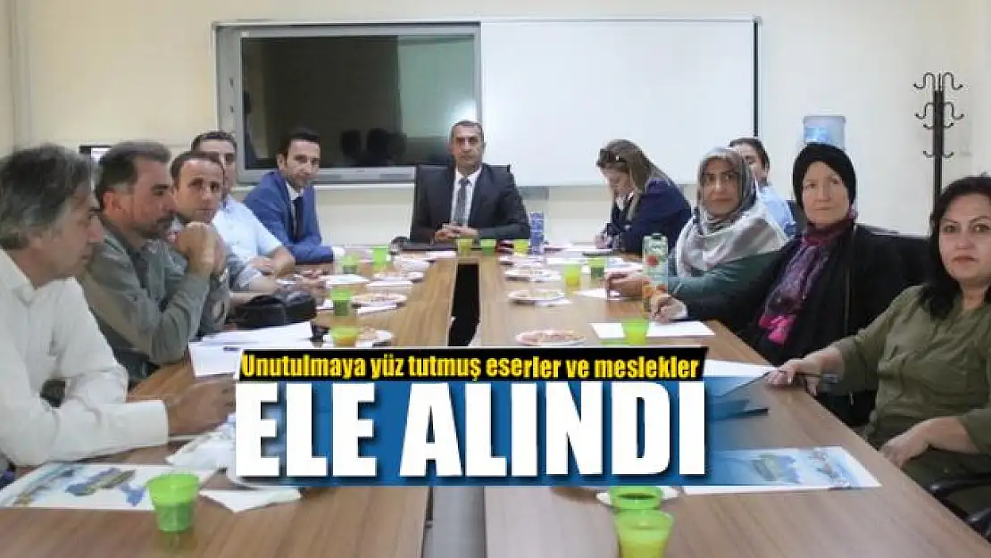 Van'da unutulmaya yüz tutmuş eserler ve meslekler ele alındı