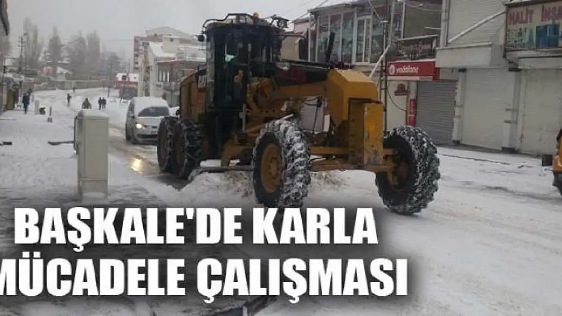 Başkale'de karla mücadele çalışması