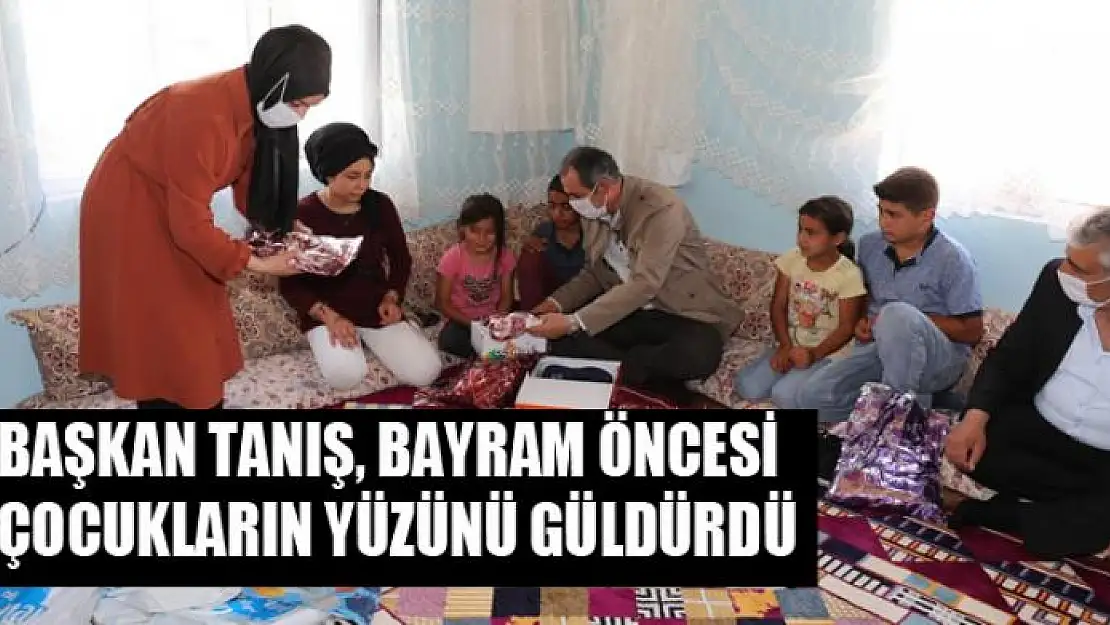 Başkan Tanış, bayram öncesi çocukların yüzünü güldürdü