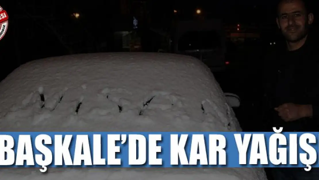 Başkale'de kar yağışı 