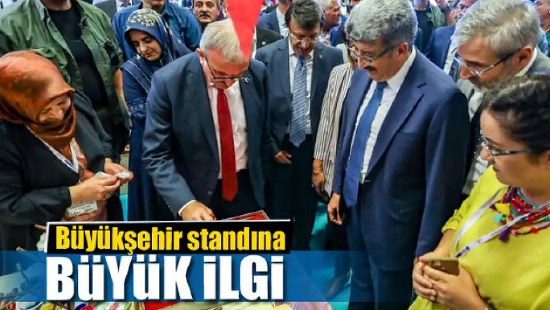 Turizm ve Seyahat Fuarında Büyükşehir Belediyesi standına büyük ilgi