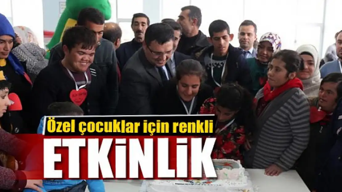 Özel çocuklar için renkli etkinlik