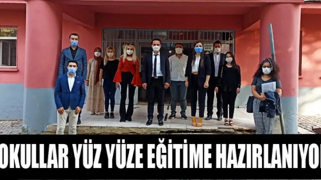 Çatak'ta okullar yüz yüze eğitime hazırlanıyor