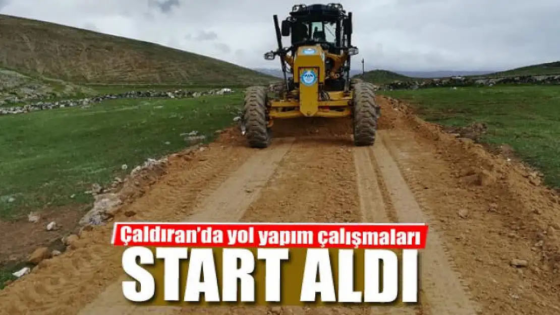 Çaldıran'da yol yapım çalışması 