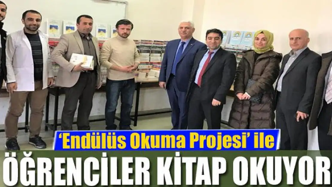 'Endülüs Okuma Projesi' ile öğrenciler kitap okuyor