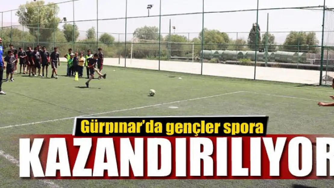 Gürpınar'da gençler spora kazandırılıyor