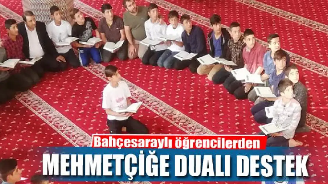 Bahçesaraylı öğrencilerden Mehmetçiğe dualı destek