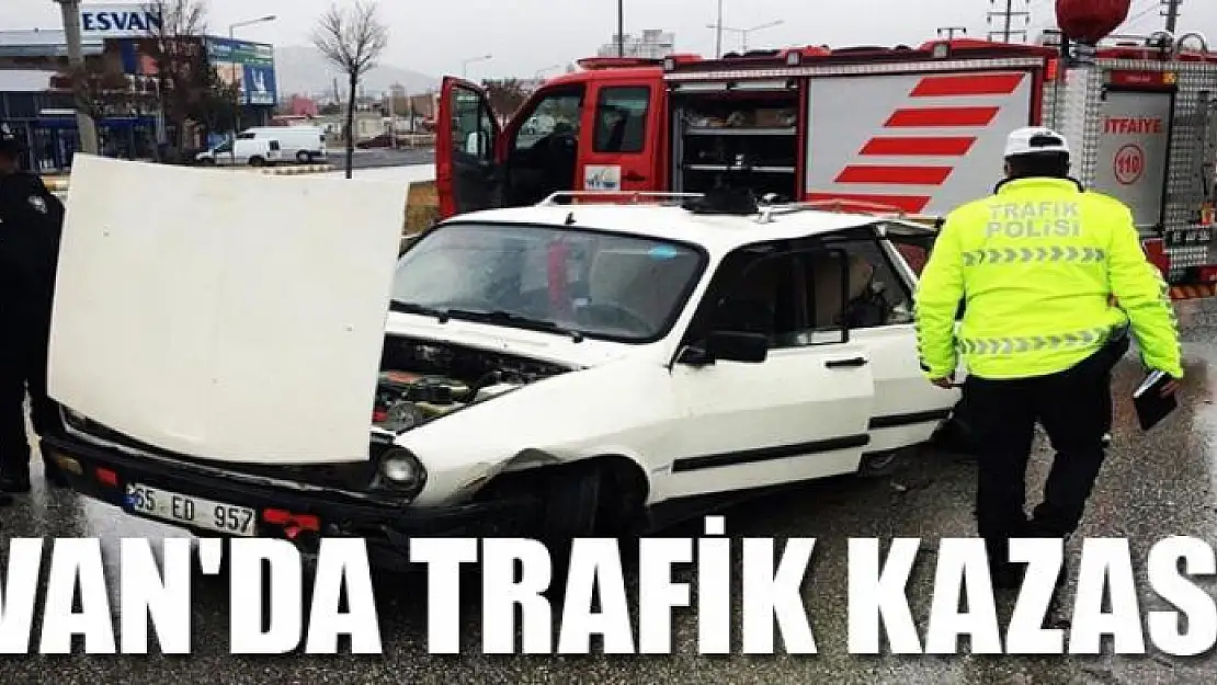 Van'da trafik kazası