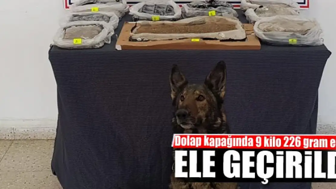 Dolap kapağında 9 kilo 226 gram eroin ele geçirildi