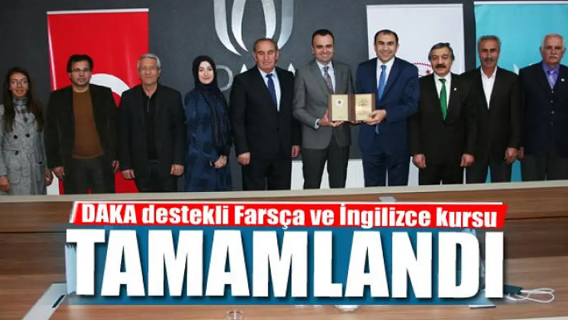 DAKA destekli Farsça ve İngilizce kursu tamamlandı