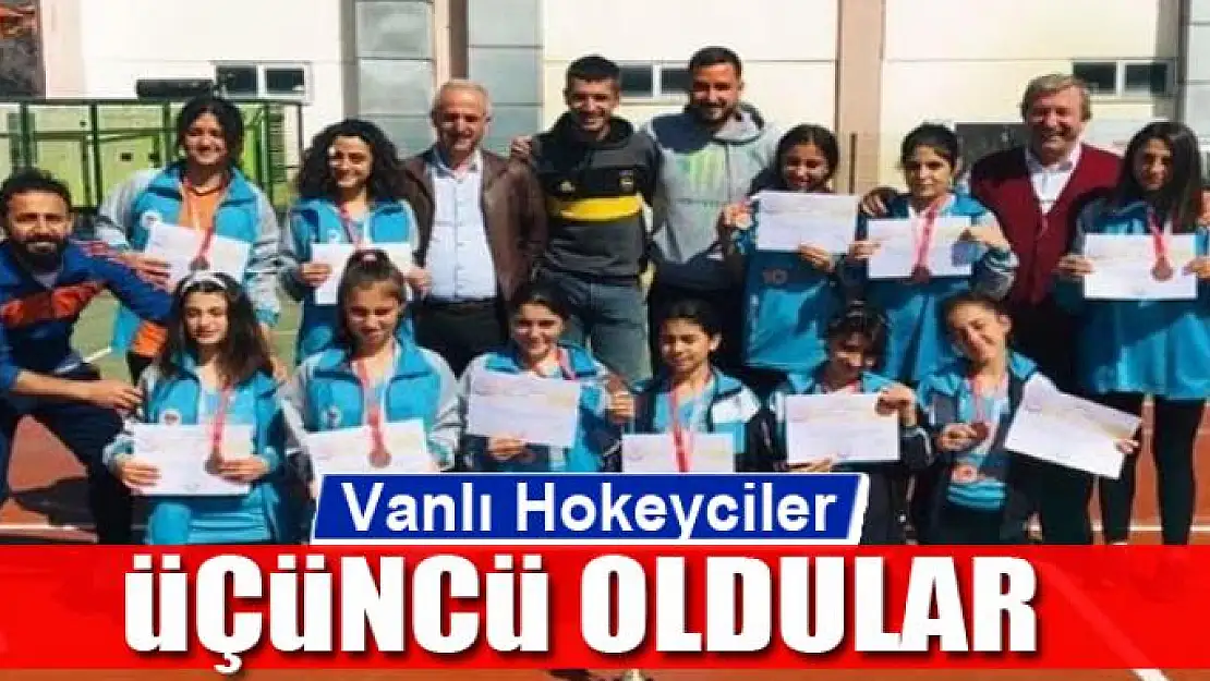 Vanlı Hokeyciler Türkiye üçüncüsü oldular