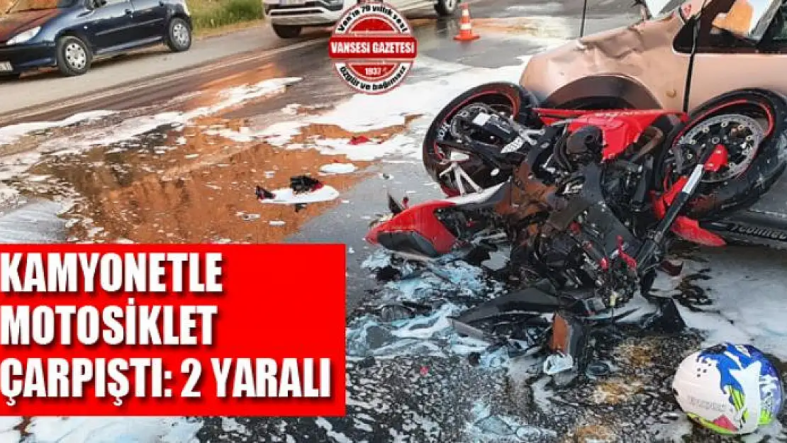 Kamyonetle motosiklet çarpıştı: 2 yaralı