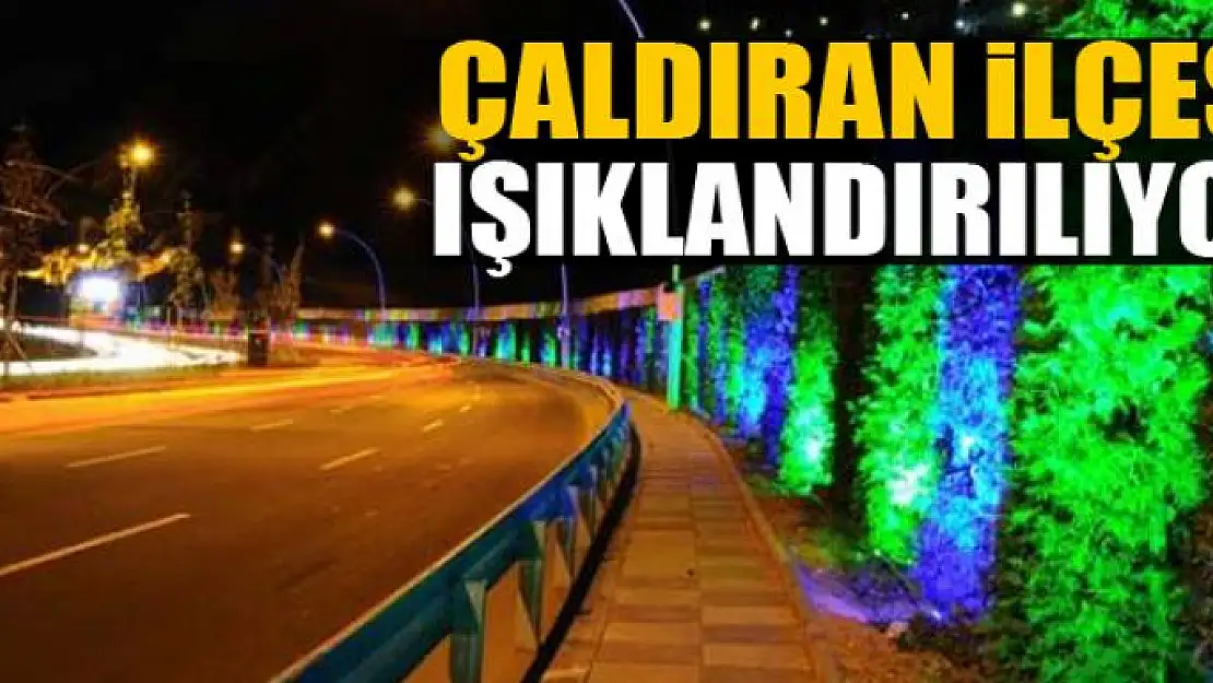 Çaldıran'da ışıklandırma çalışması