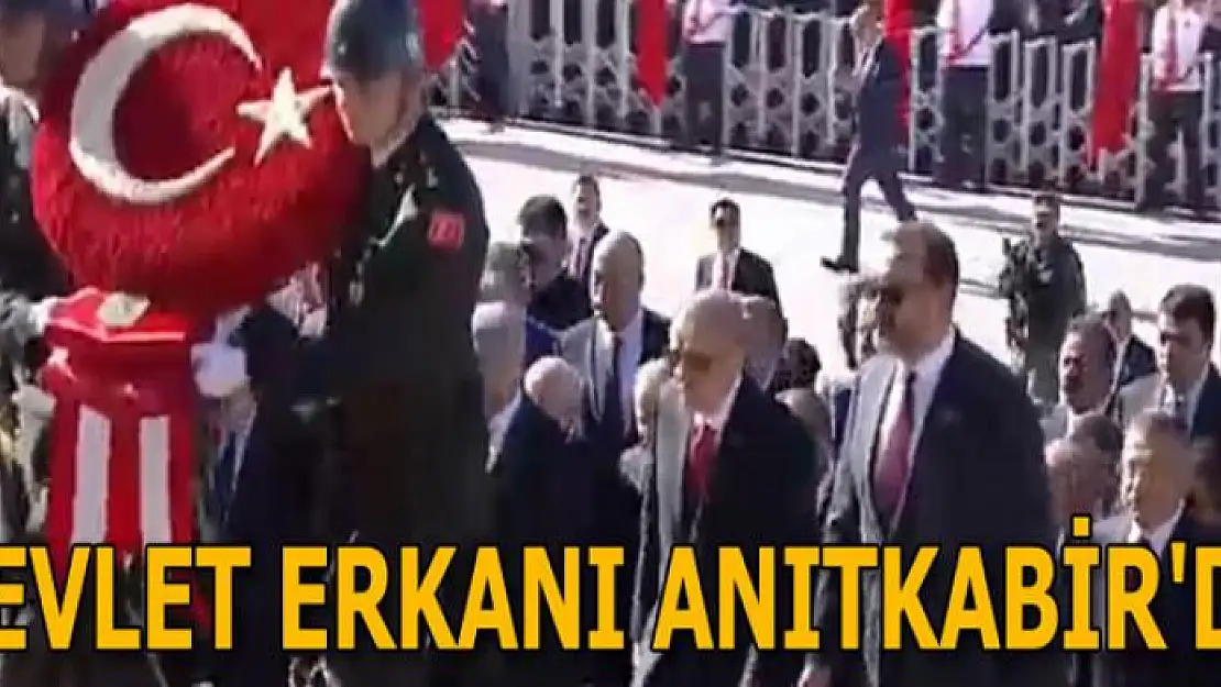 Cumhurbaşkanı Erdoğan ve devlet erkanı Anıtkabir'de