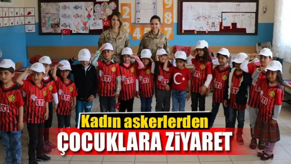 Kadın askerlerden çocuklara ziyaret