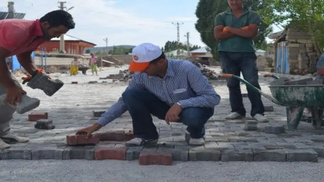 ÇALDIRAN'DA HİZMET ATAĞI