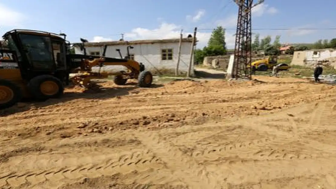 EDREMİT'TE HUMMALI ÇALIŞMA