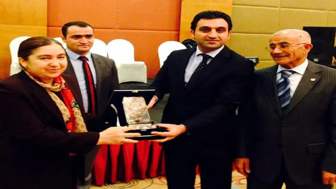 RESCATE OTELDEN ENGELLİLERE KOKTEYL