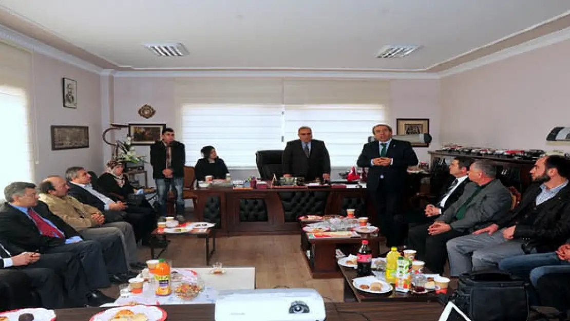 BATTAL: SANAYİCİMİZE KAPIMIZ HER ZAMAN AÇIK