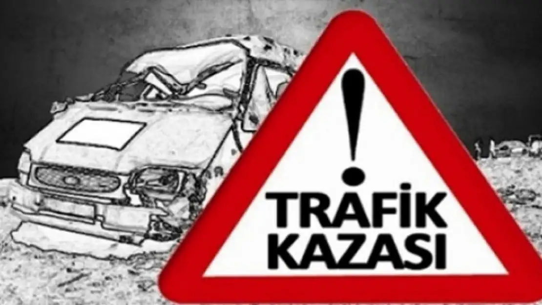 EDREMİT'TE TRAFİK KAZASI: 4 YARALI