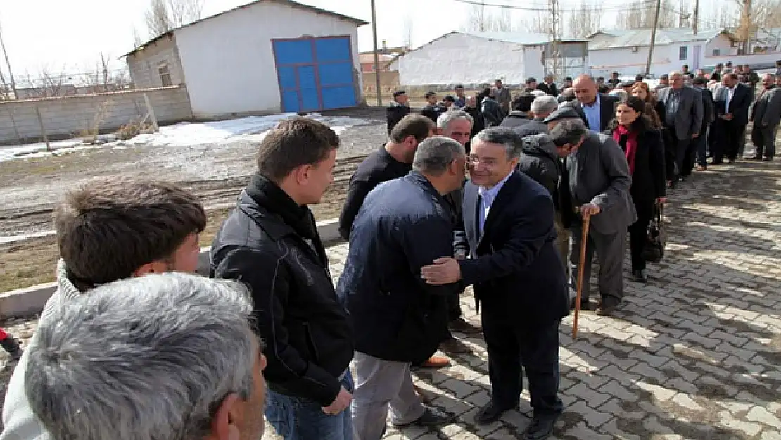 Gür: Karadenizliler Barışa Sahip Çıksın